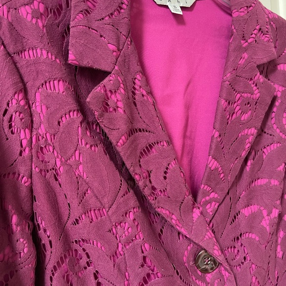 CAbi Frolic Blazer Jacket Lace Overlay Raspberry Size 6 - Picture 2 of 9